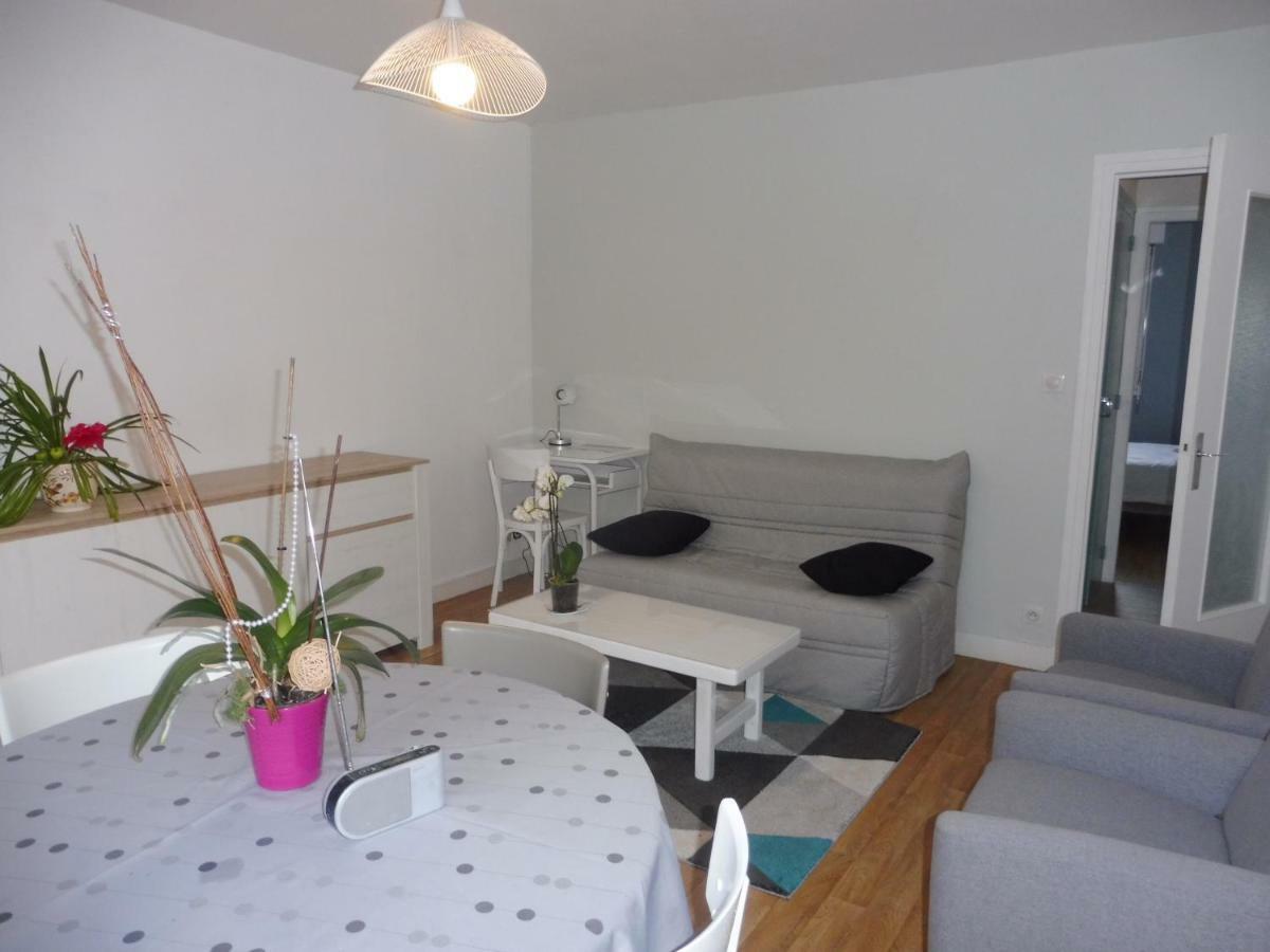 Le Pressoir Apartment Динан Екстериор снимка